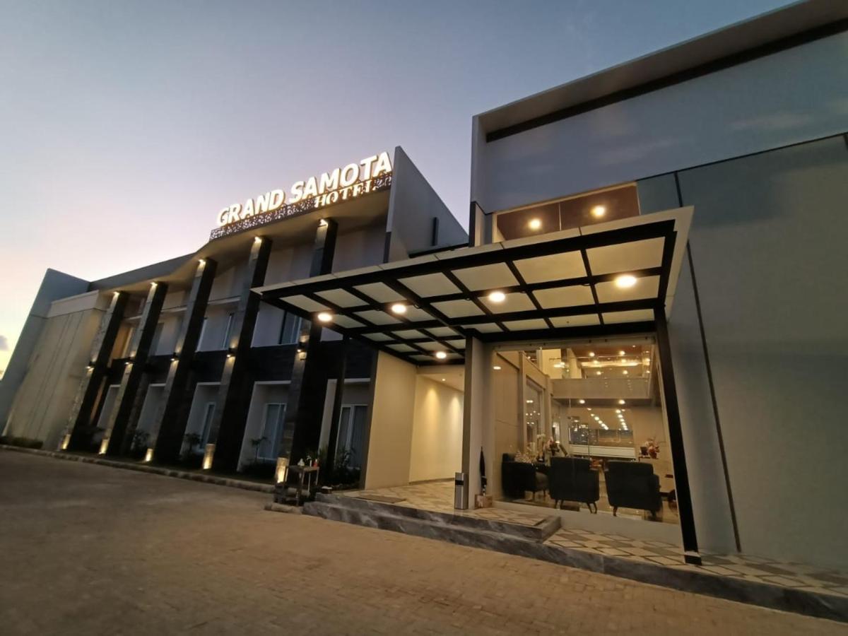 Grand Samota Hotel Sumbawa Luaran gambar