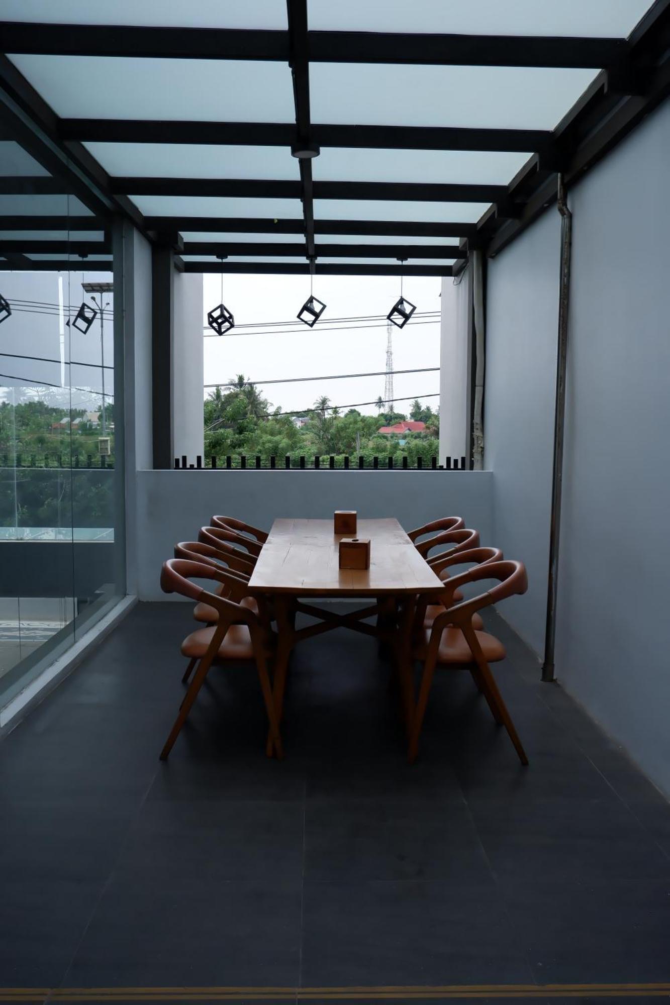 Grand Samota Hotel Sumbawa Luaran gambar